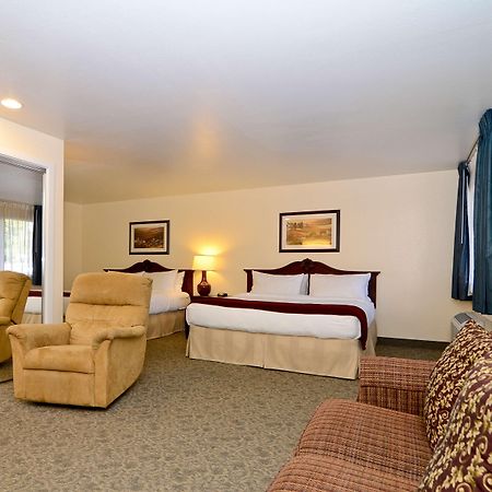 Best Western Petaluma Inn Room photo